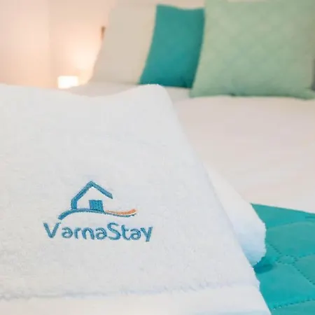 Peaceful Place - Vazov Street ヴァルナ